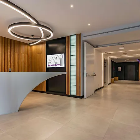 Yotel פורטו