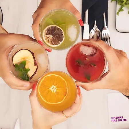 فندق Yotel 4*