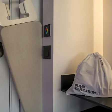 Yotel Porto