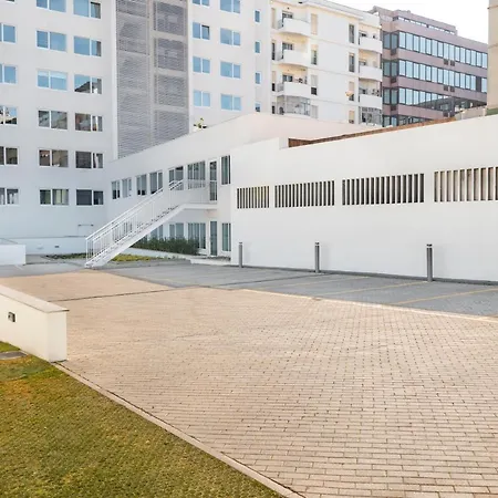Yotel Porto