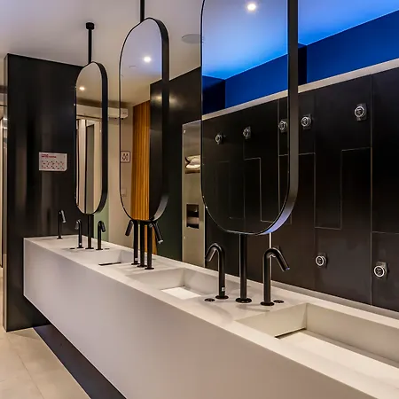 Hotel Yotel Porto