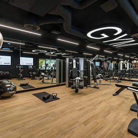 Отель Yotel Порту