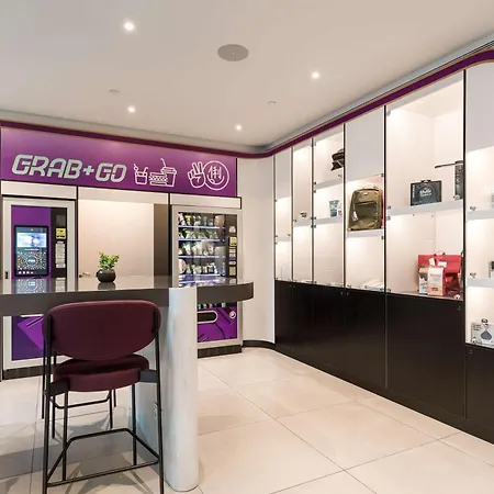 Yotel فندق بورتو