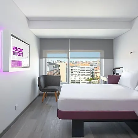 Yotel Hotel