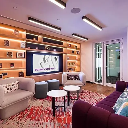 Hotel Yotel