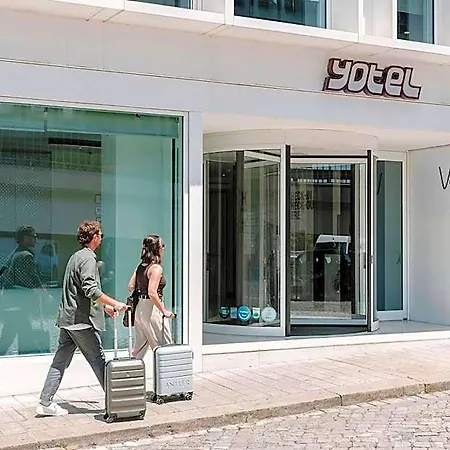Hotel Yotel
