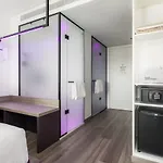 Yotel 호텔