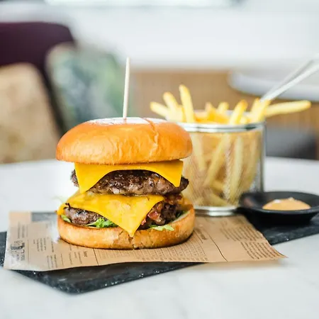 Yotel ホテル ポルト